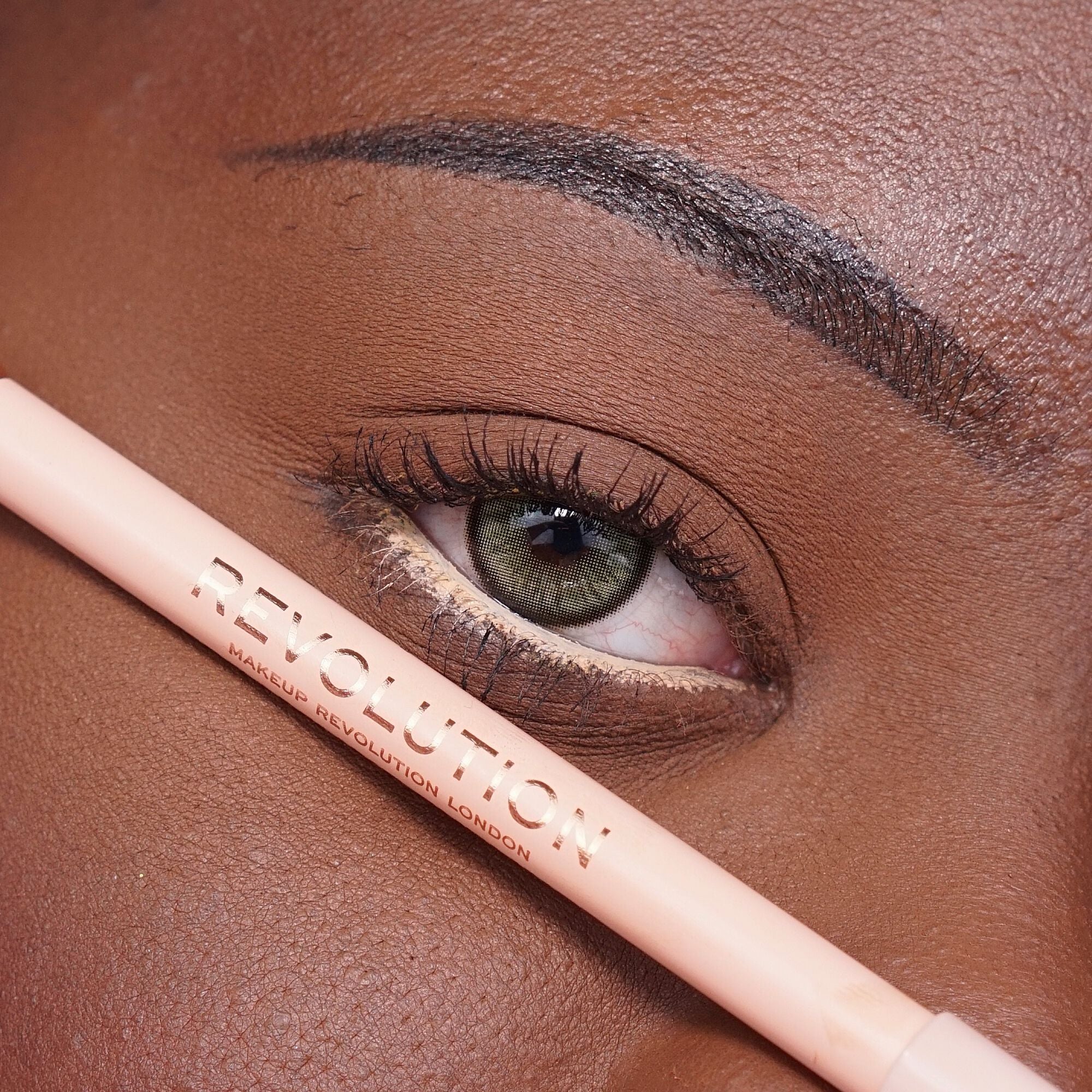 Streamline Waterline Eyeliner Pencil Nude